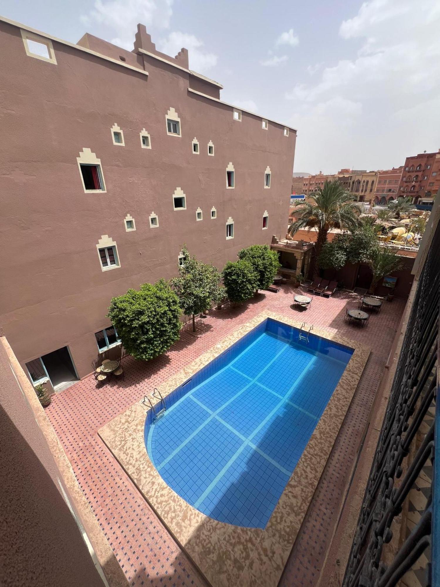 Hotel Zaghro Tajda Kültér fotó