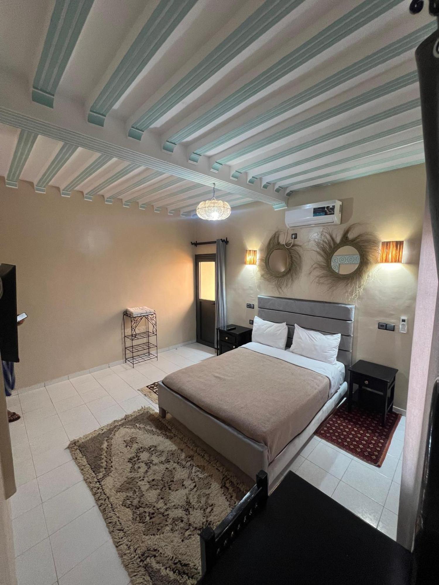 Hotel Zaghro Tajda Kültér fotó